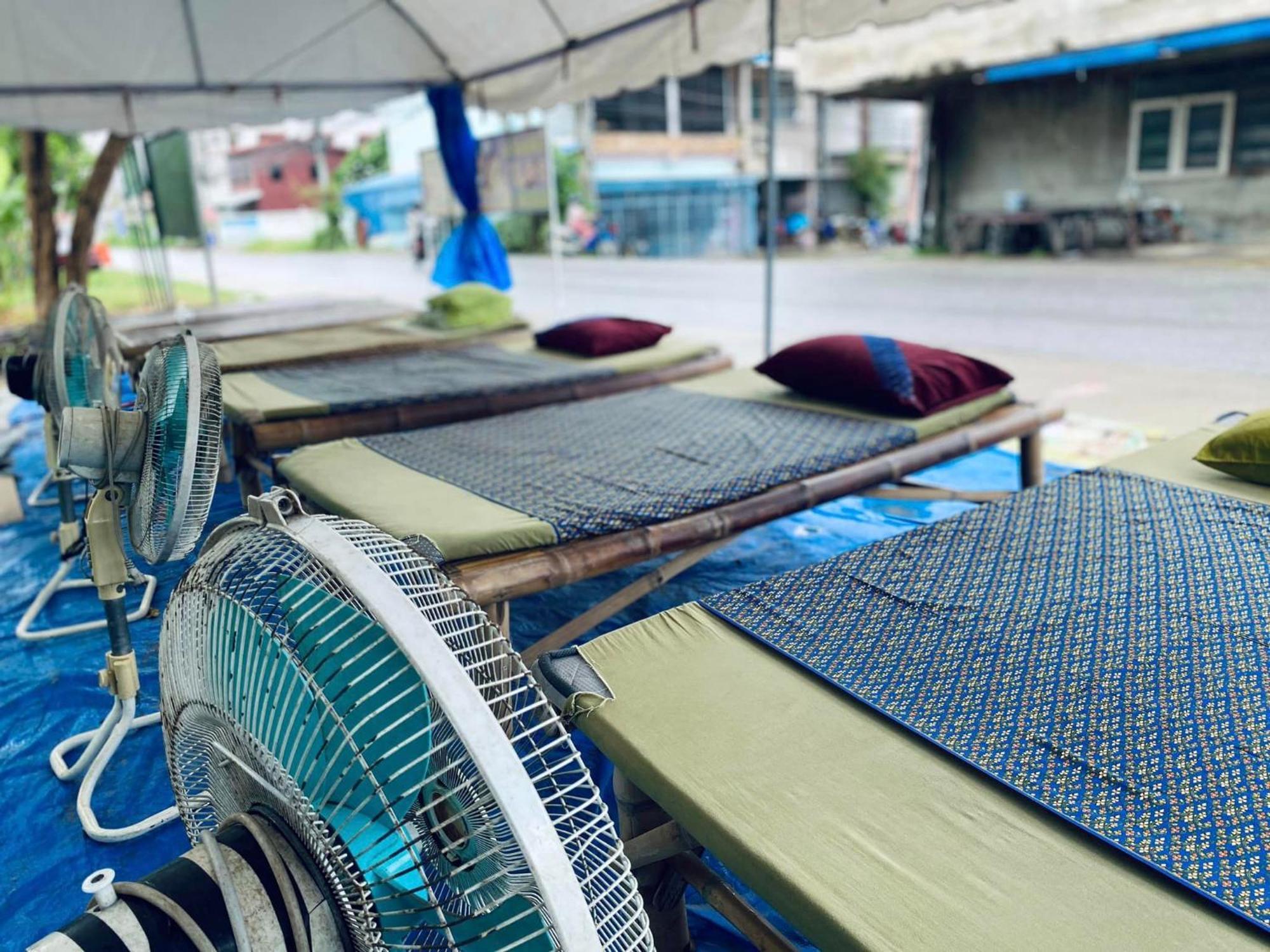 Hostelbed And Retreat Phitsanulok Exterior foto
